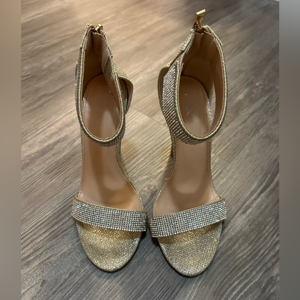 Ladies Gold Heels
